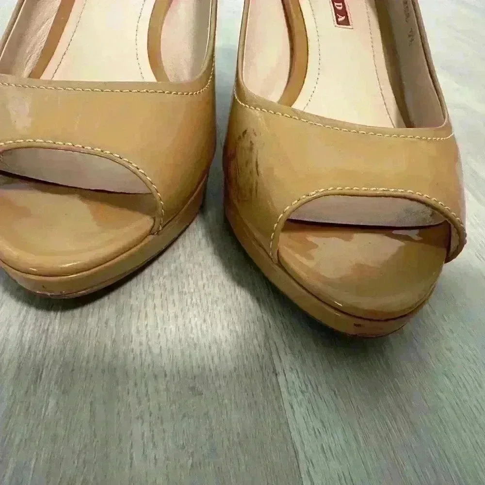 Prada Peep Toe Wedge Espadrille Heels Tan Patent Leather Size 37.5 us 7 - Picture 3 of 12